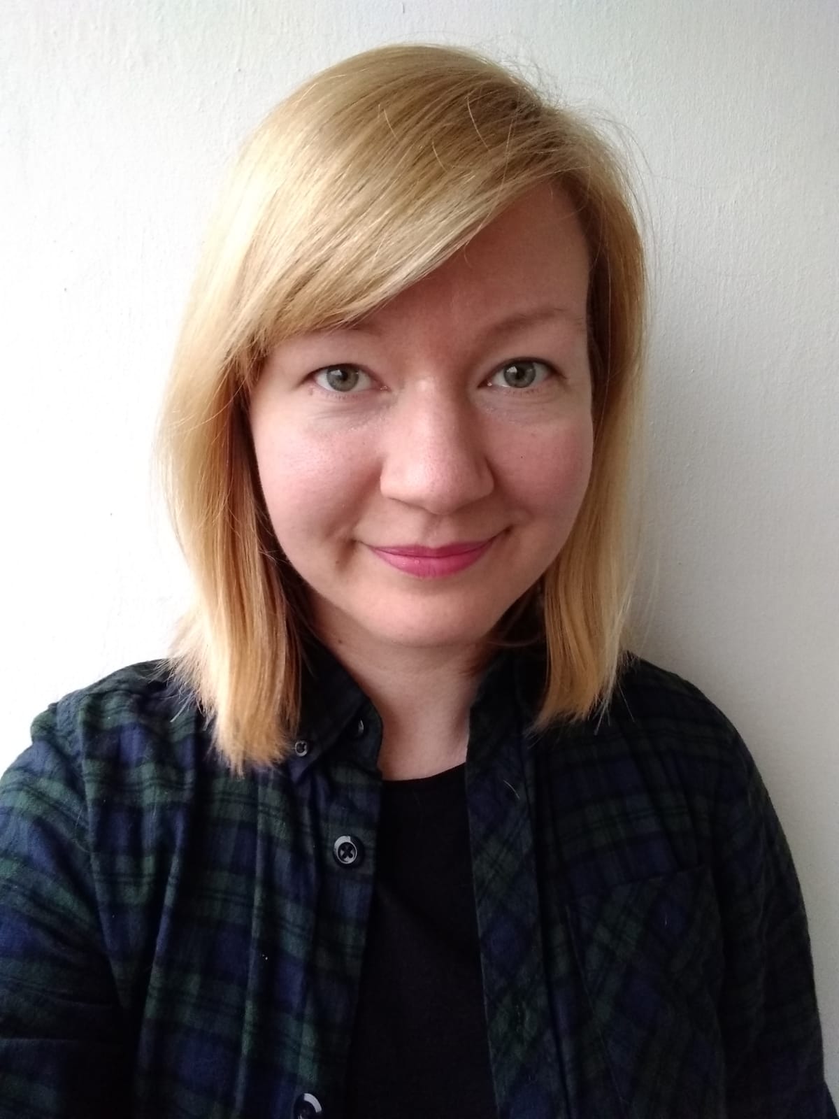 Anna-Greta-Pekkarinen-HEUNI-kuva-portait